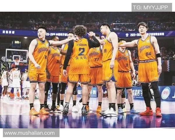 上海篮球队的节奏变革引发热议球迷期待新战术带来的精彩表现